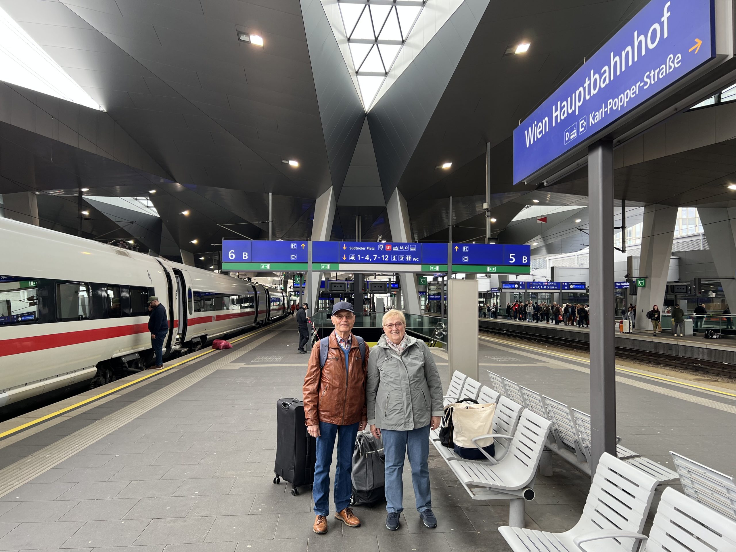 Unsere Kurgäste aus Peine nach Ihrer Anreise mit der Bahn im April 2023
